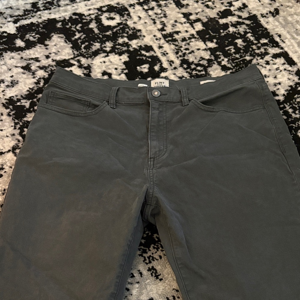 Flint and Tinder tapered fit pants